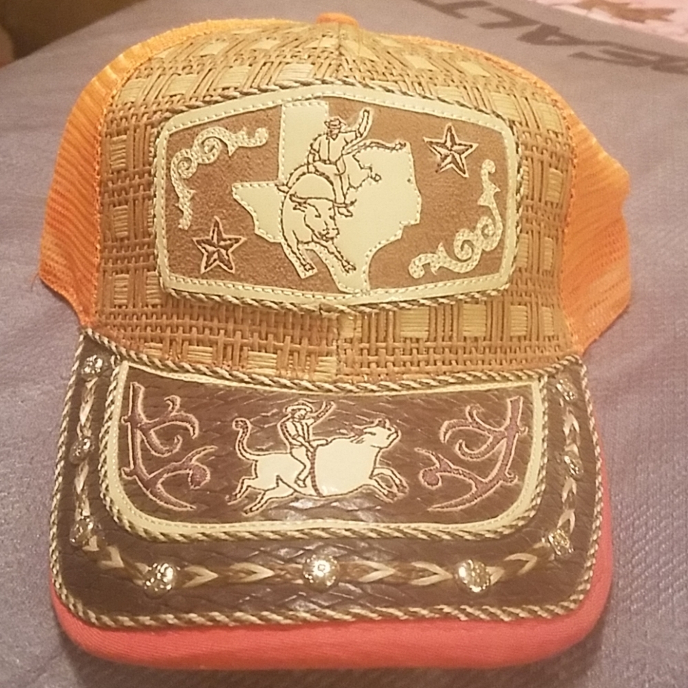 Trucker's baseball cap